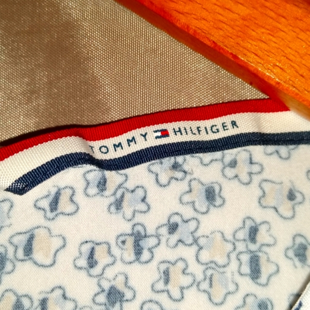 Tommy Hilfiger top